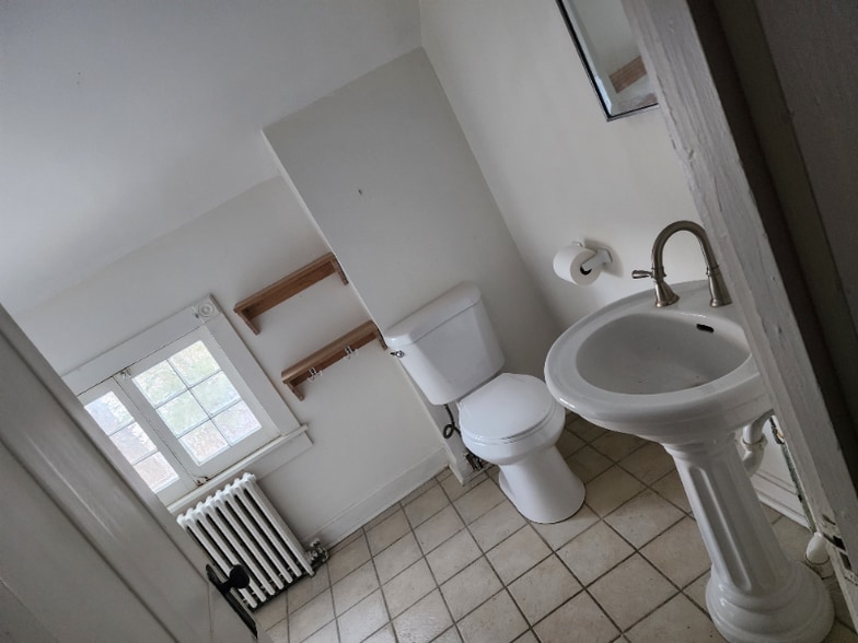 Building Photo - 126 Simeon Dean Rd