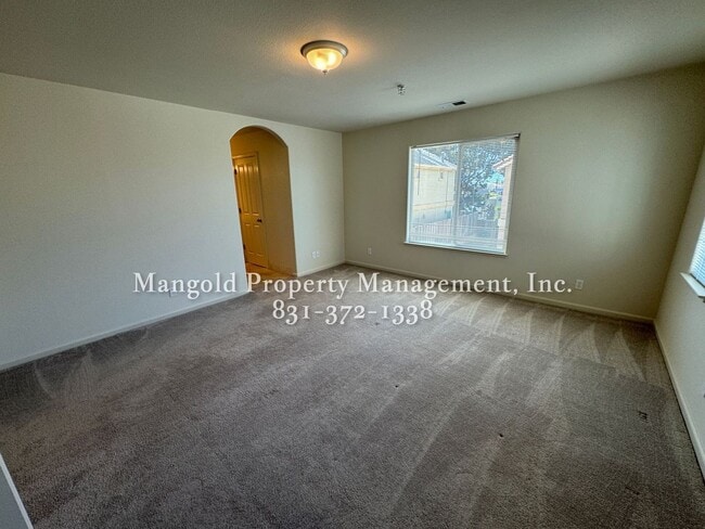 Building Photo - 3075cre