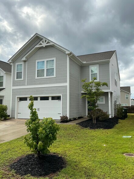 Front of House - 506 Purple Finch Rd