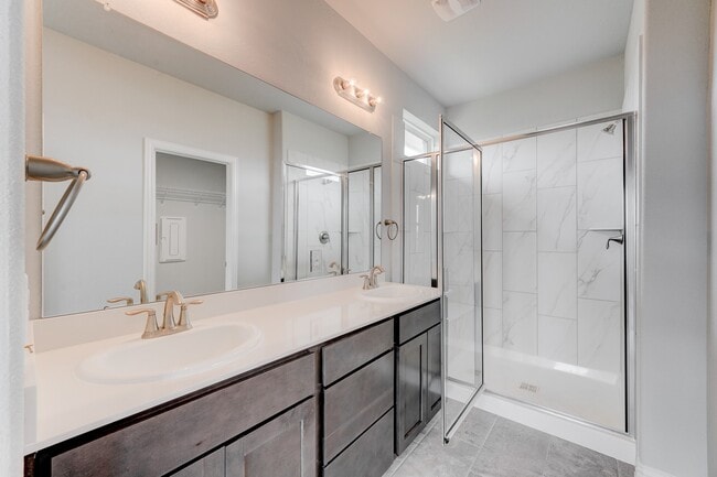 Building Photo - 10505 Stone Peak Dr