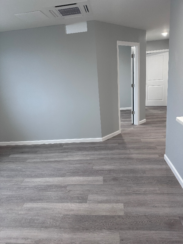 Building Photo - 140 S Easton Rd