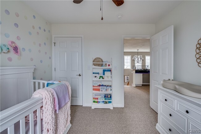 Building Photo - 117 MillCreek Ln