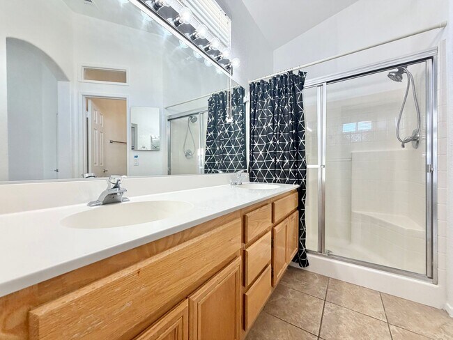 Building Photo - Beautiful 55+ Community 2 Bedroom + Den Home with INCLUDED Solar & Premium Amenities