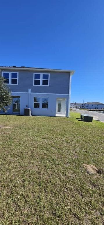 Building Photo - 548 Hart Ln