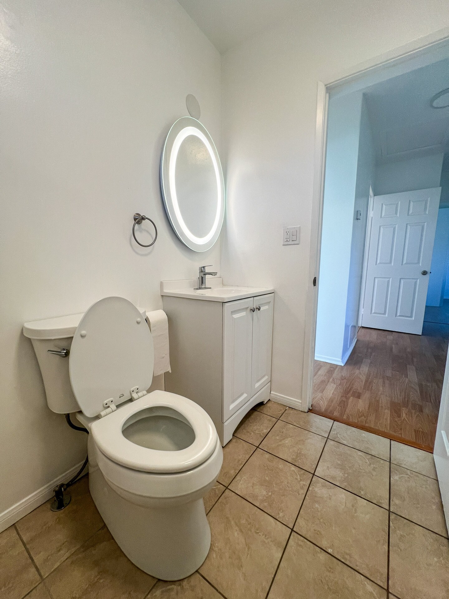 Building Photo - 10447 Cantara St