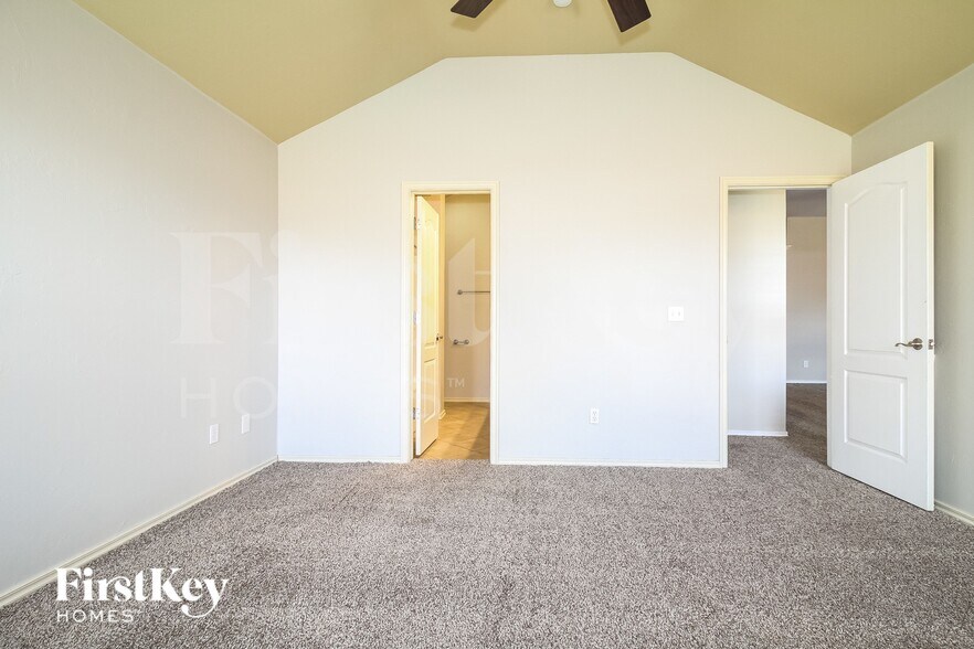 Building Photo - 505 Cooper Ct