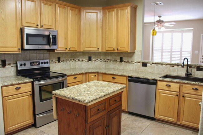 Building Photo - NORTH EAST I.S.D.