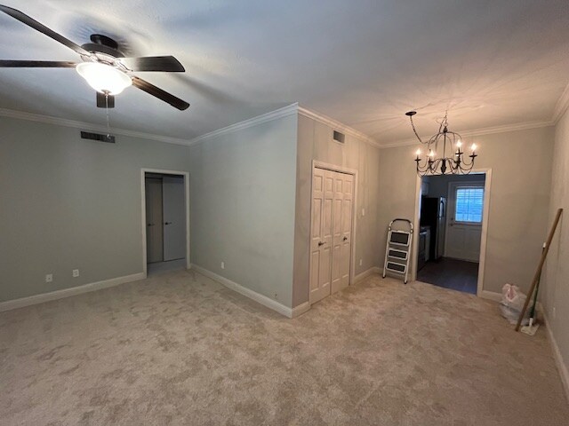 Building Photo - 4349 Bellaire Dr S