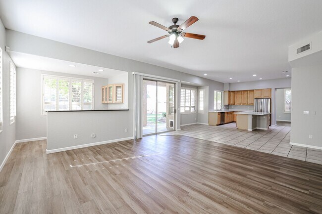 Building Photo - COMING SOON!! INCREDIBLE 5-BEDROOM 3 BATH, ALMOST 4000 SFT IN CORE CHANDLER