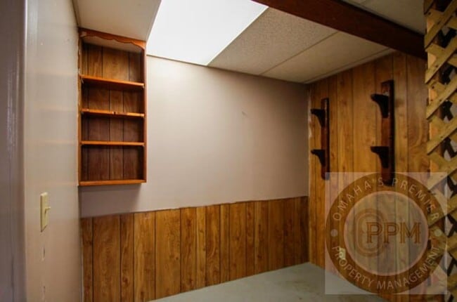 Building Photo - 3 Bed Home | 67th & Blondo