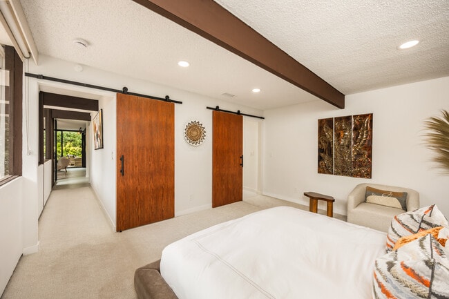 Building Photo - 459 Culebra St