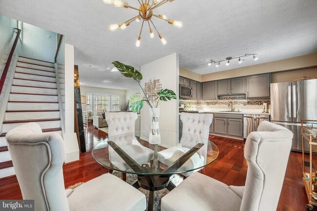 Building Photo - 5501 E Boniwood Turn