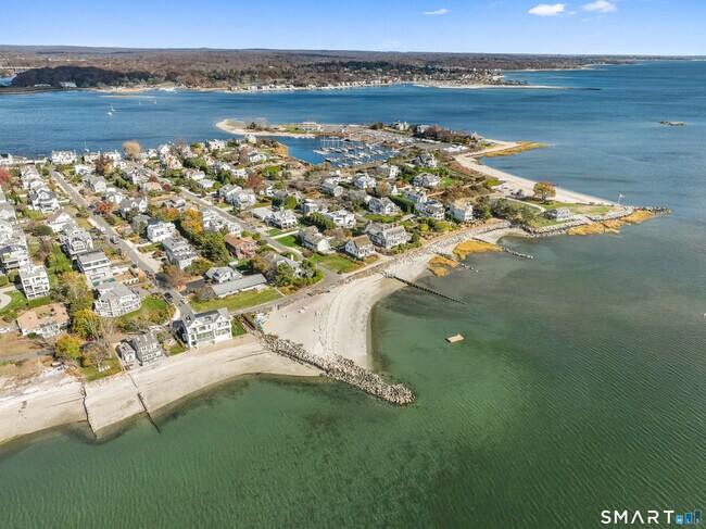 Building Photo - 14 Cockenoe Dr