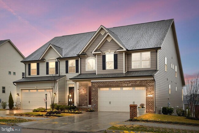 Building Photo - 18040 Red Mulberry Rd