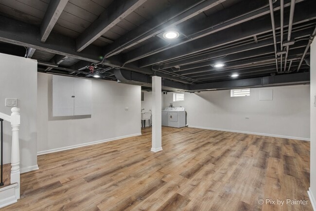Building Photo - 4524 Cross St