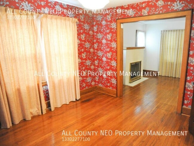 Building Photo - 1051 Brown St