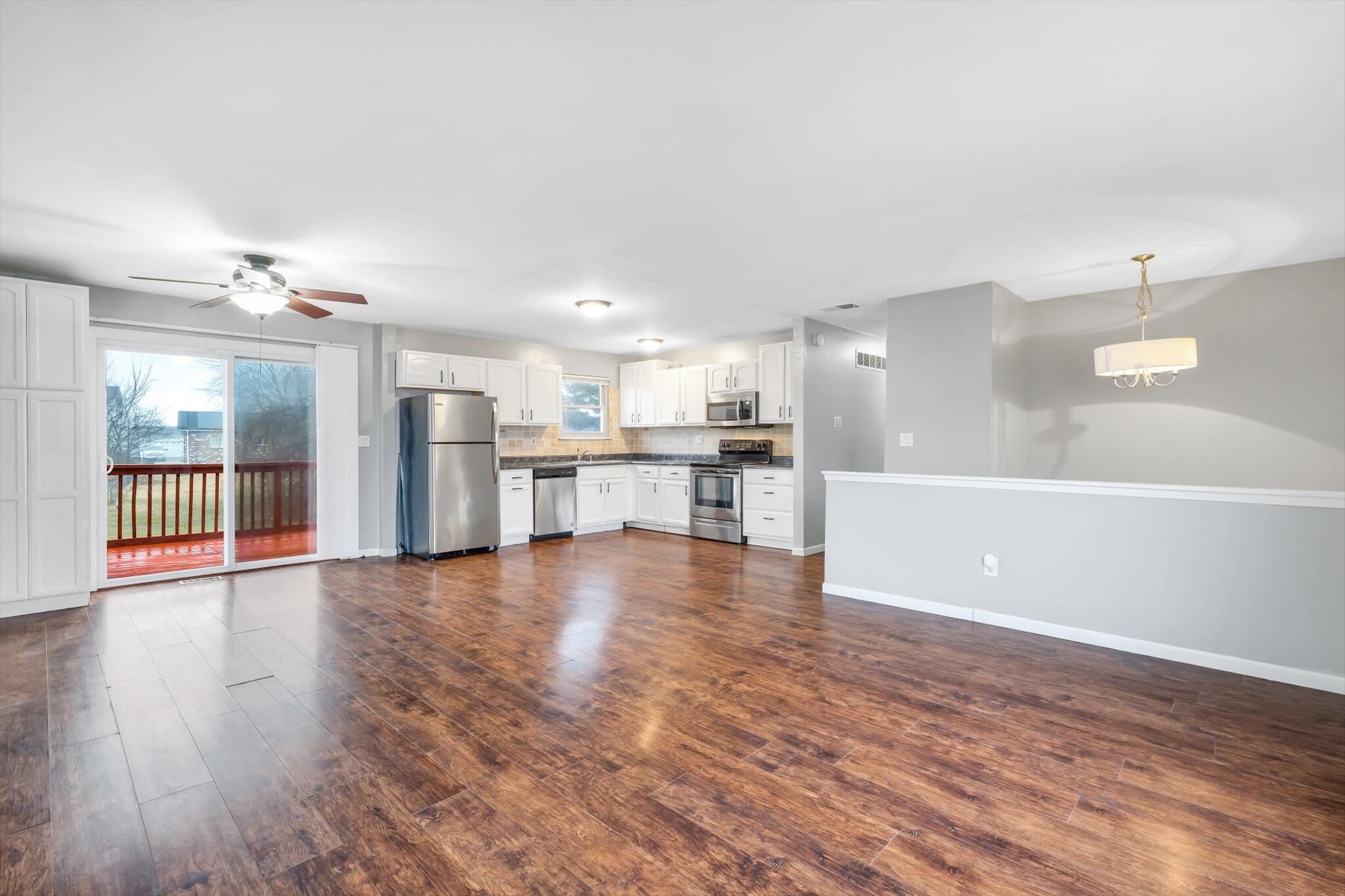 Building Photo - 2534 Millvalley Dr