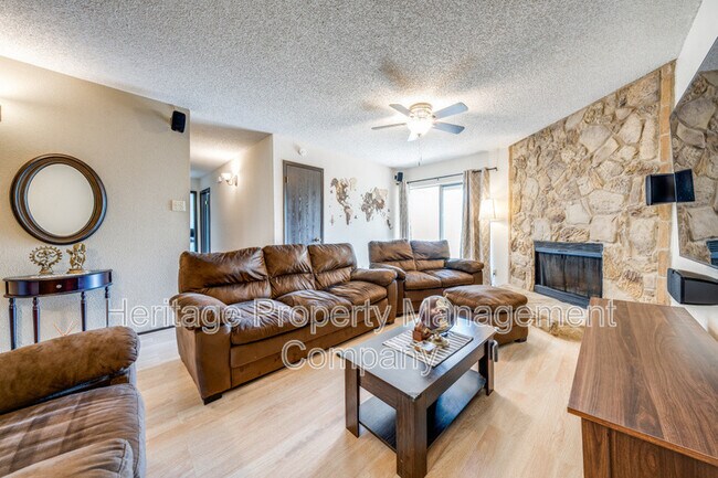 Building Photo - 4119 Medical Dr