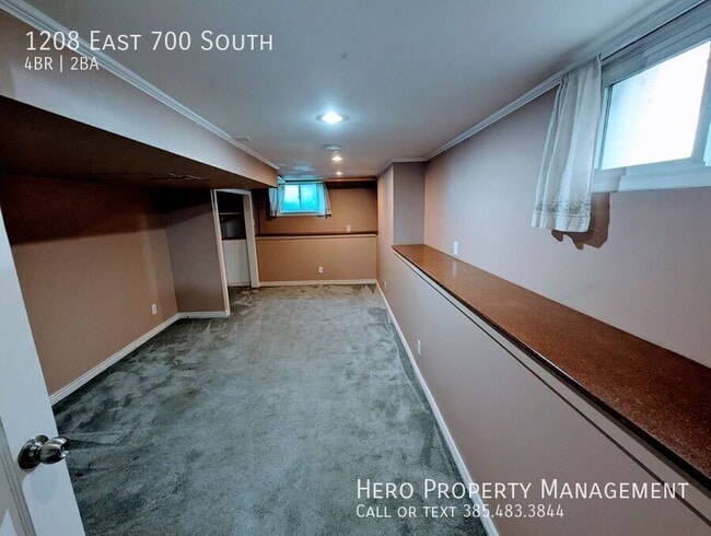 Building Photo - 1208 E 700 S