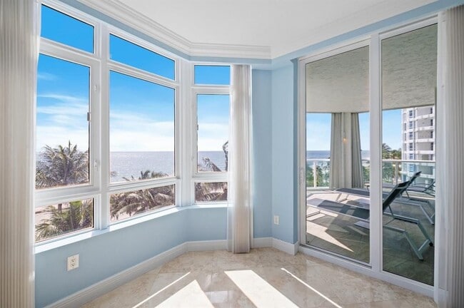 Building Photo - 1430 S Ocean Blvd