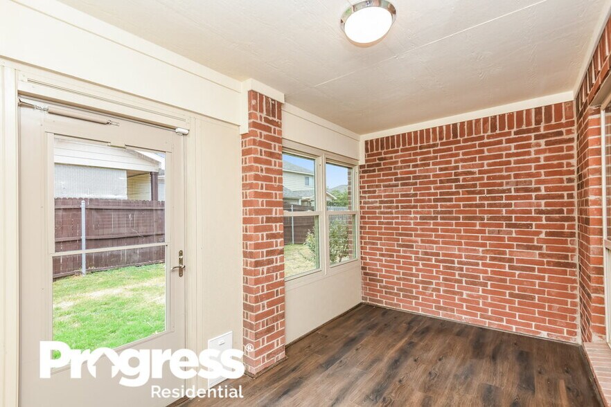 Building Photo - 424 Iron Ore Trail