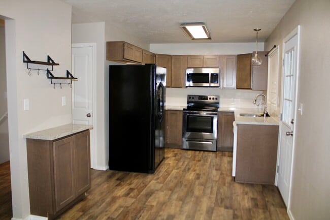 Building Photo - 2813 N Francis St