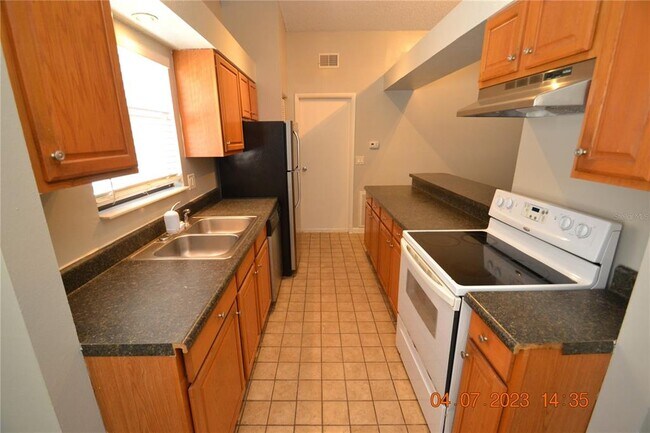 Building Photo - 12352 Witheridge Dr