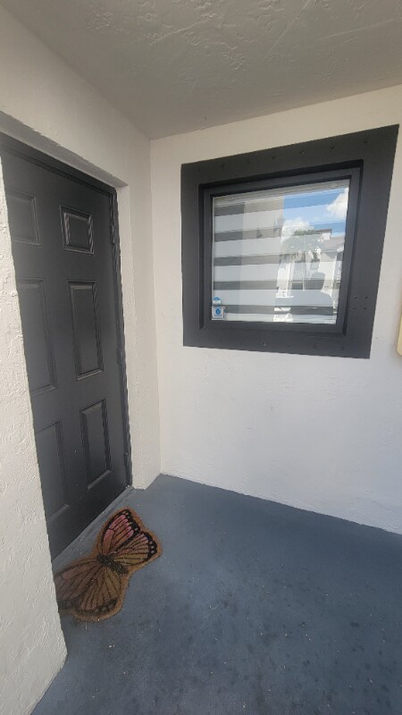 Building Photo - 1152 NW 124th Pl