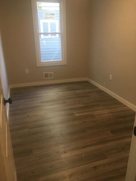 Building Photo - 268 Watchung Ave
