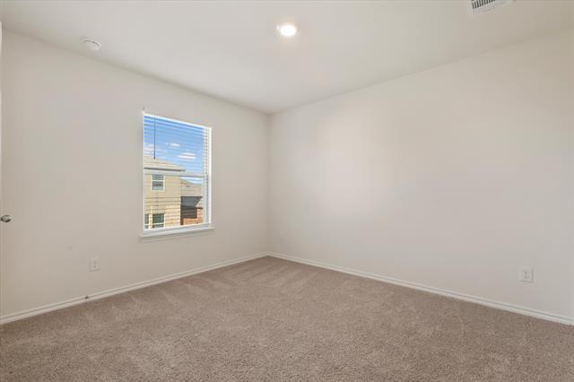 Building Photo - 3329 Watterson Wy