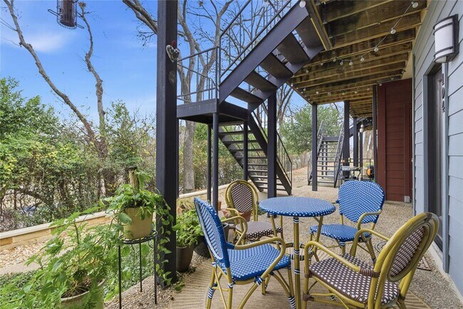 Building Photo - 1501 Barton Springs Rd