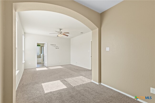 Building Photo - 9703 Raeburn Court