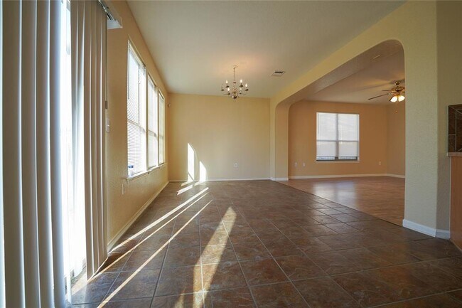 Building Photo - 5520 Alomar Cove