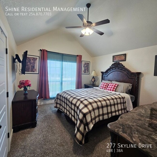 Building Photo - 277 Skyline Dr