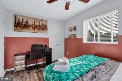 Building Photo - 4909 Fitch Pl NE