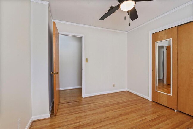 Building Photo - 839 Greg Dr