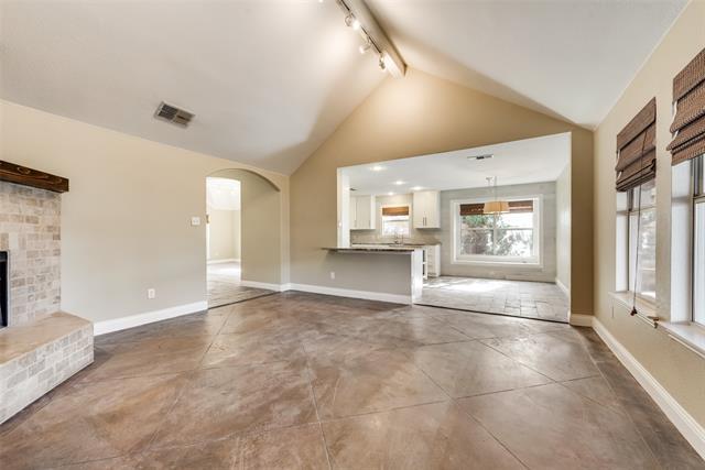 Building Photo - 1875 Oak Bend Dr