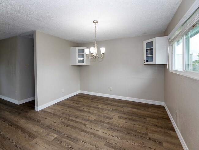 Building Photo - 6315 Avenue T