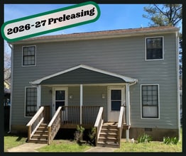 Building Photo - 2 Bedroom Duplex convenient to UNC!