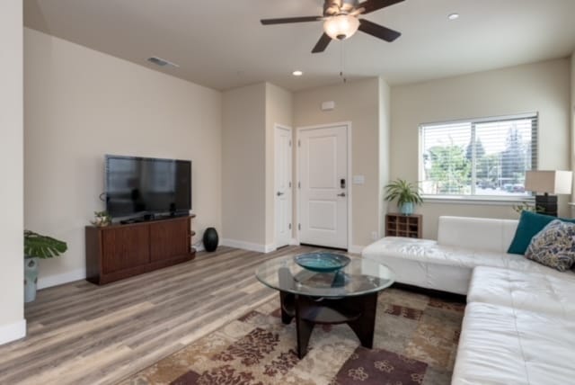 Building Photo - 2917 Paris Pl