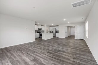 Building Photo - New constructed 5 bed 3 Bath Inman SC