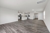Building Photo - New constructed 5 bed 3 Bath Inman SC