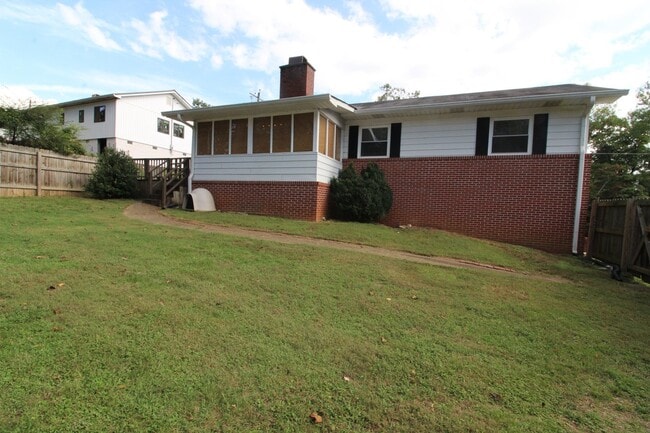 Building Photo - Award winning schools. Stunning home.  Centrally Located. One car garage/fenced in back yard.