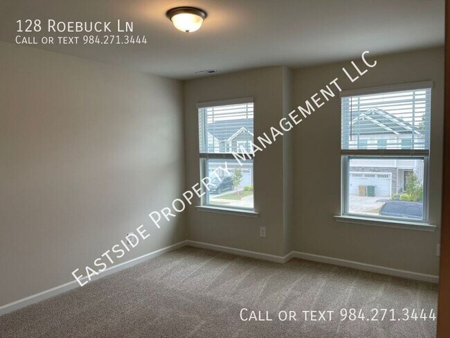 Building Photo - 128 Roebuck Ln