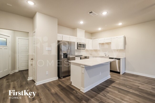 Building Photo - 345 N Centro Cir