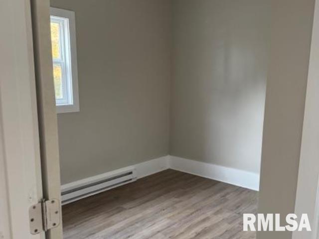 Building Photo - 500 S Douglas Ave