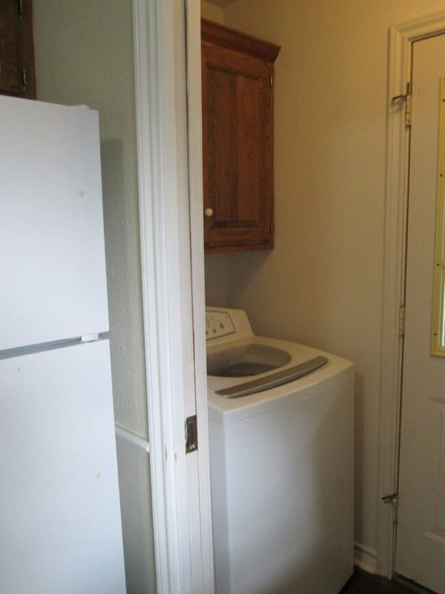 Building Photo - 3 bedroom 2 bath home in Tyler! Coming soon!