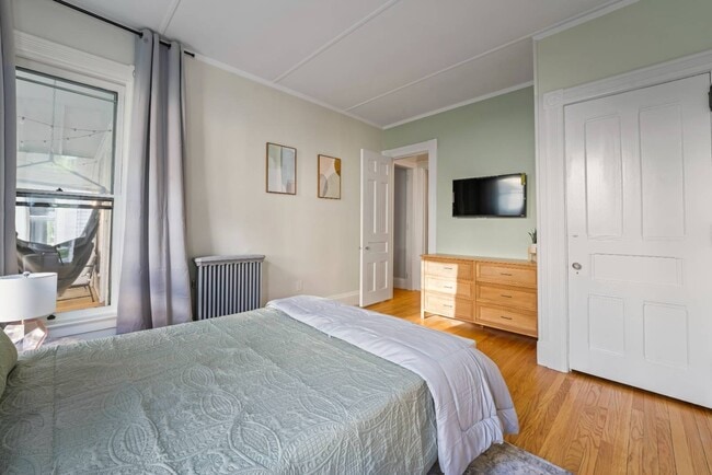 Building Photo - 107 Union Ave