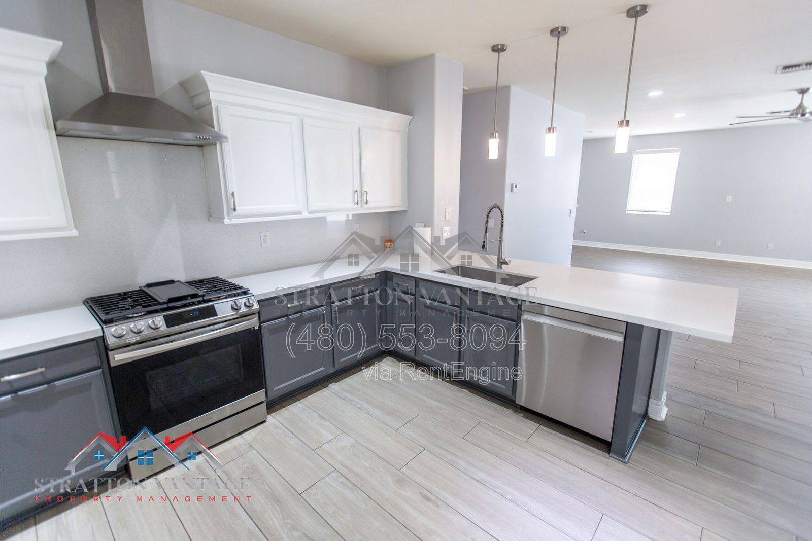 Building Photo - 3068 E Ravenswood Dr