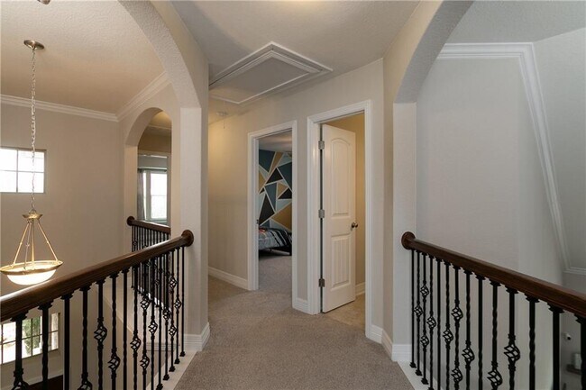 Building Photo - 104 Auburn Cove